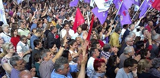 «Αυτήν την Κυριακή γράφουμε Ιστορία»
