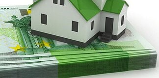Φορολογική βαρβαρότητα σε συνθήκες φτώχειας