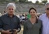 Δήμος Αβδελιώδης, σκηνοθέτης: Η θεατρική πράξη πρέπει να βγει στους δρόμους…