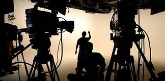 Ο Μπόμπολας, ο Βαρδινογιάννης και η… Ιφιγένεια