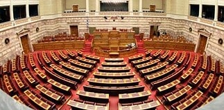 «– Τι διαβάζετε, Κύριέ μου; – Λόγια, λόγια, λόγια…»*