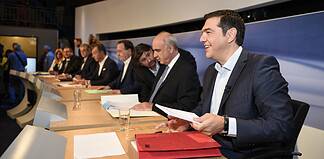 editorial: Το παλιό σε συσκευασία νέου