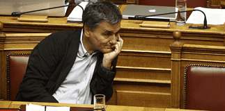Ξέχασαν το χρέος, τρέχουν για τη δόση (τους)