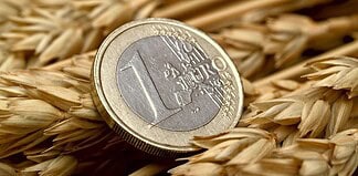 Πυκνώνουν (ξανά) τα σύννεφα πάνω από τον αγροτικό κόσμο