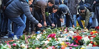 «Πολιτισμοί» και «οικουμενικές αξίες» ενάντια στο χάος