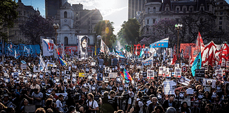 Αργεντινή: Να πληρώσουν οι ένοχοι!