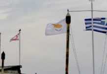 Σχοινοβατεί επικίνδυνα με ΜΟΕ η Λευκωσία