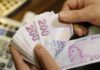 Στην κόψη του ξυραφιού με το ένα πόδι η τουρκική οικονομία