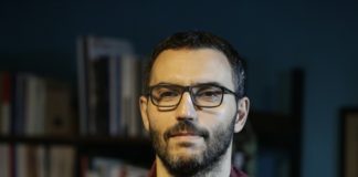 Αρλίντ Κιορί, Organizata Politike, Αλβανία: Το αλβανικό πολιτικό σύστημα βρίσκεται σε βαθιά κρίση νομιμοποίησης