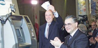 Μήπως ξαναζούμε την εποχή Σημίτη;