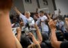 Βαθαίνουν τα ρήγματα στη Γαλλία