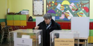Νικητής ο Βούτσιτς στη Σερβία