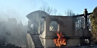 Πυρκαγιές: Στο ίδιο έργο θεατές