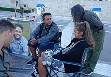 Σύνταγμα, μνημείο Άγνωστου Στρατιώτη, απεργία πείνας του Πάνου Ρούτσι