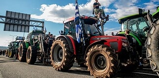 40 ημέρες στα μπλόκα, ημίμετρα οι κυβερνητικές ανακοινώσεις